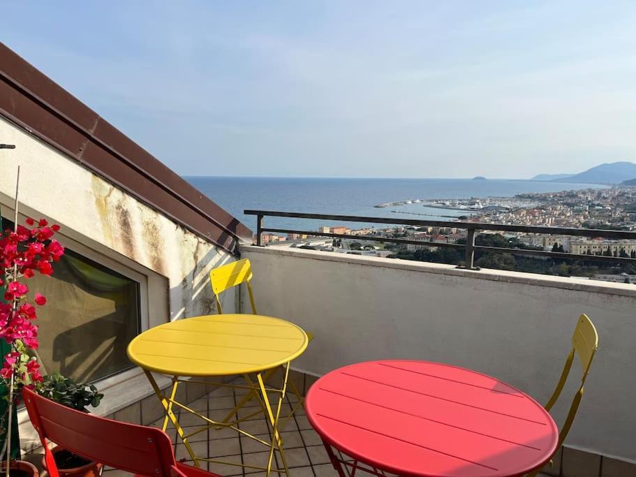 Appartement Vue Sur Mer Pietra Ligure Exterior foto